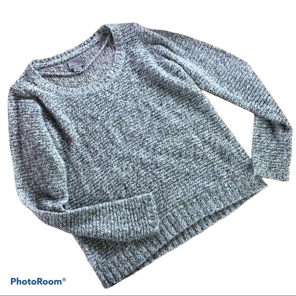 Vero Moda Sweaters - VERO MODA long sleeve open knit sweater
